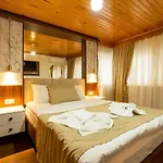 Candy Boutique Hotel