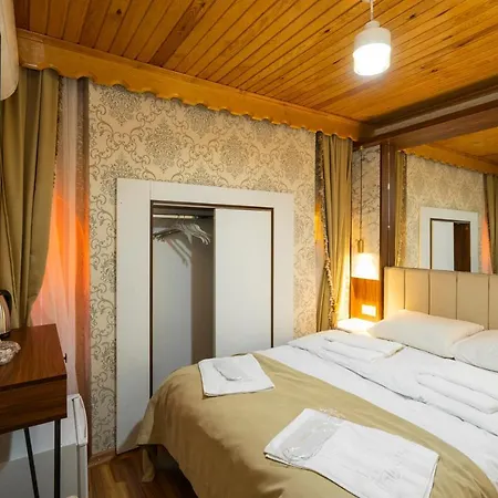 Hotel Candy Boutique *