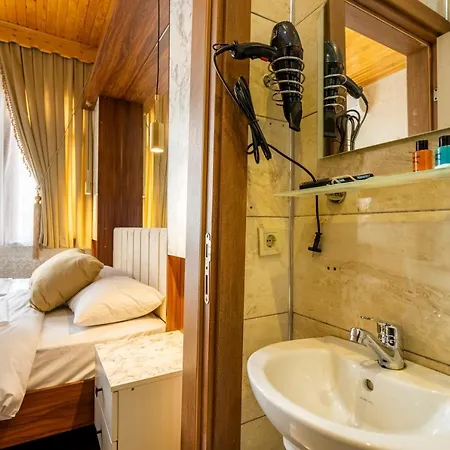 Hotel Candy Boutıque