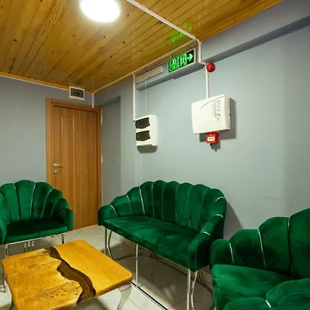 Candy Boutique Hotel *