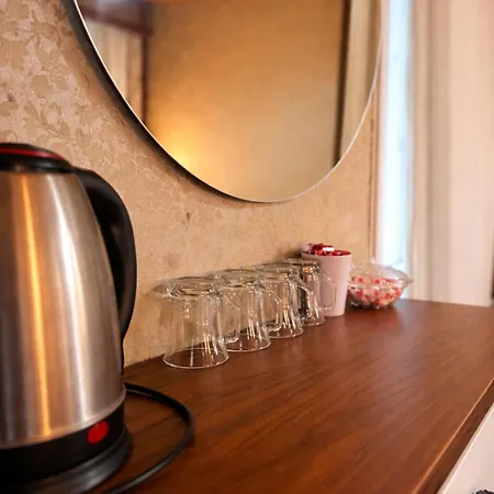 Candy Boutique Hotel 3*