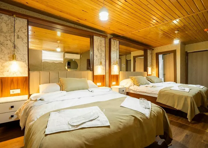 Candy Boutıque Hotel 3*